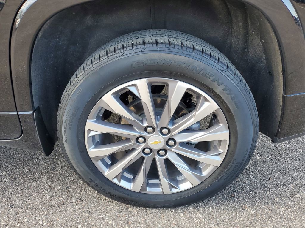 Certified 2023 Chevrolet Traverse Premier image 33