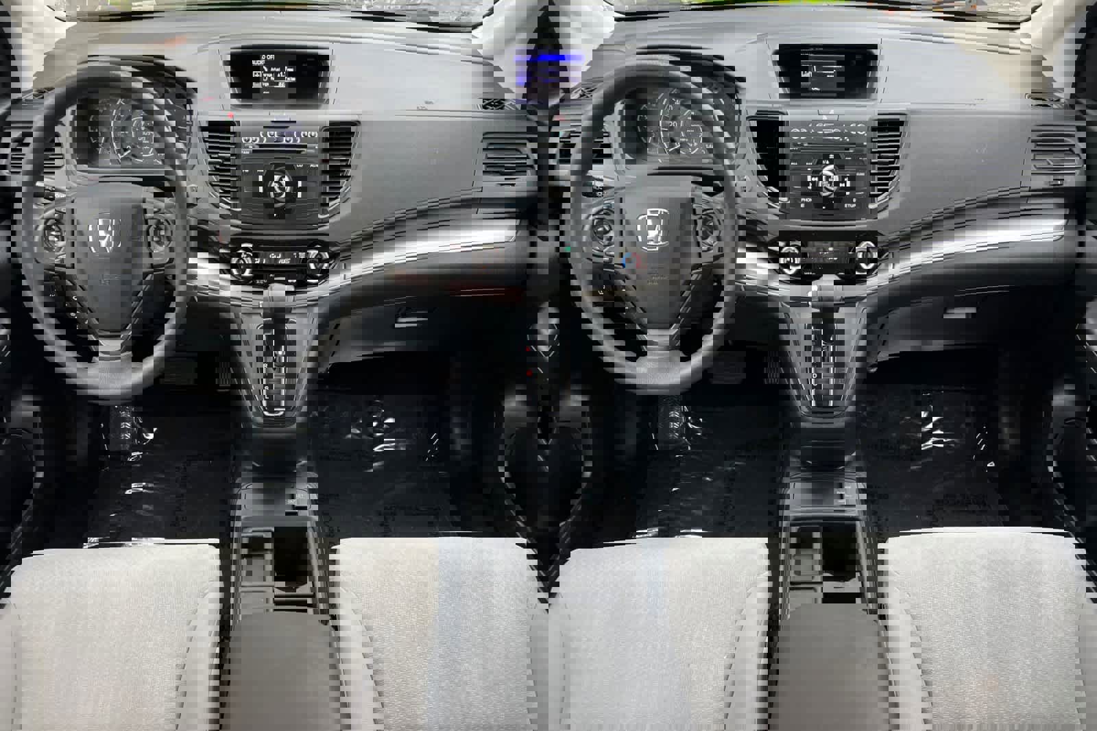 Used 2015 Honda CR-V LX image 3