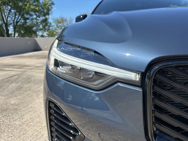 New 2026 Volvo XC60 T8 Plus w/ Protection Package Premier image 10