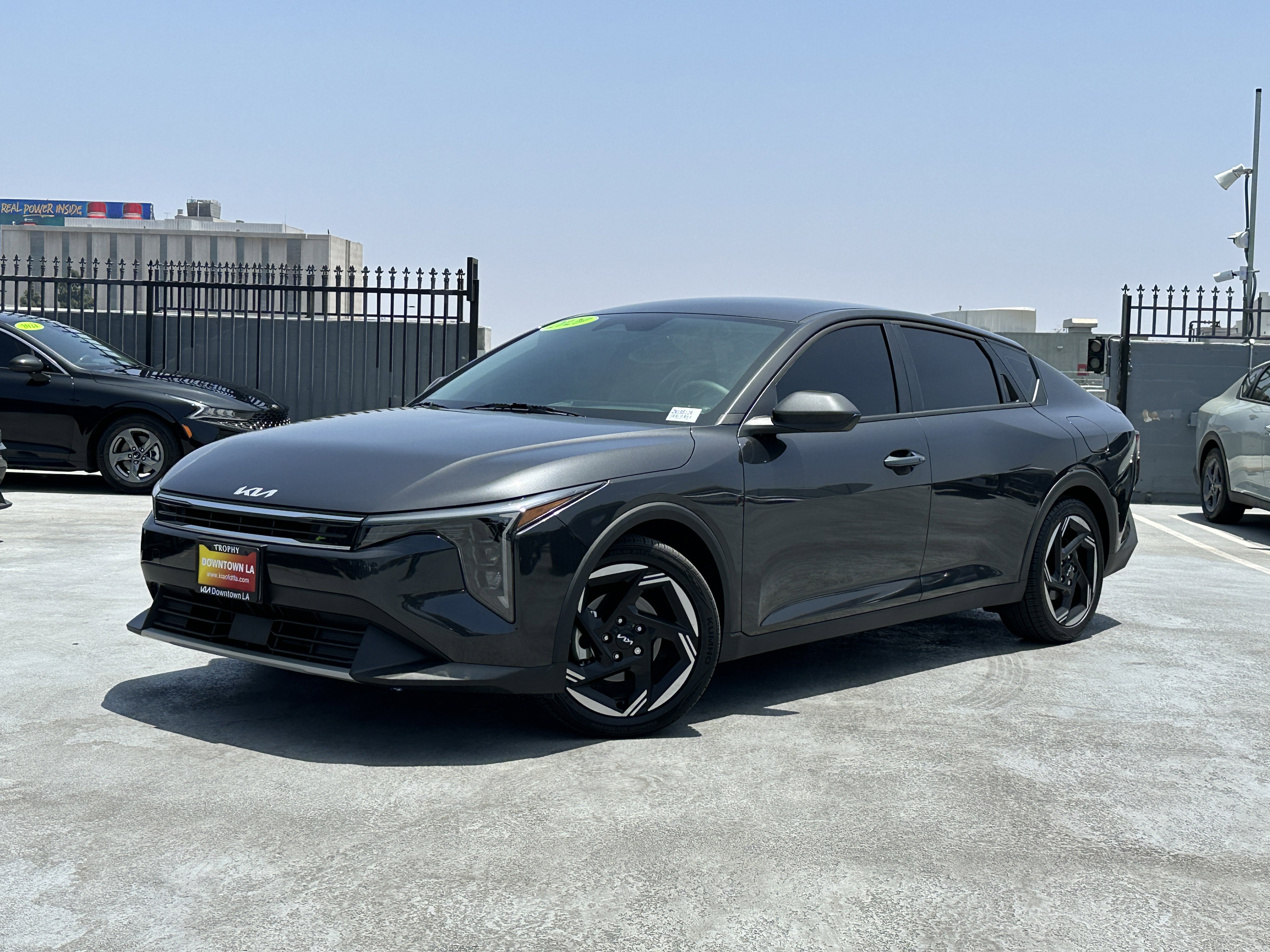 Certified 2025 Kia K4 EX FWD image 2