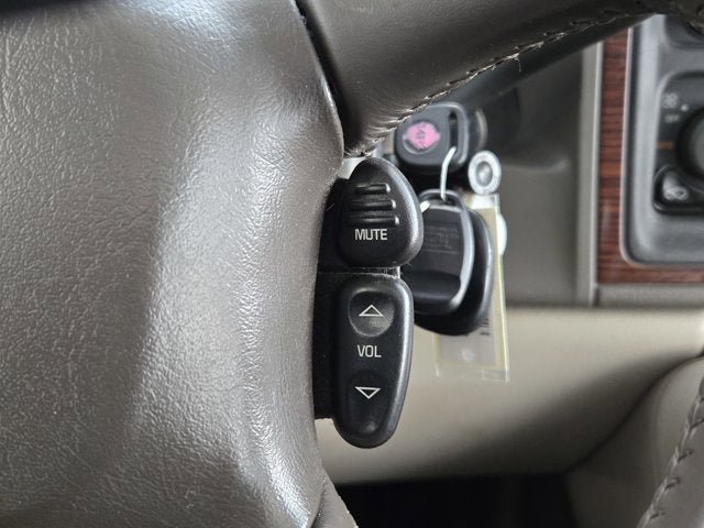 Used 2002 Cadillac Escalade AWD image 31