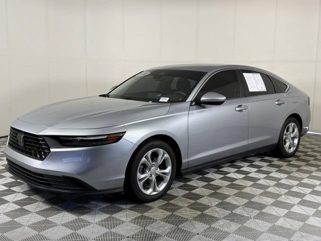 Used 2024 Honda Accord LX video 2
