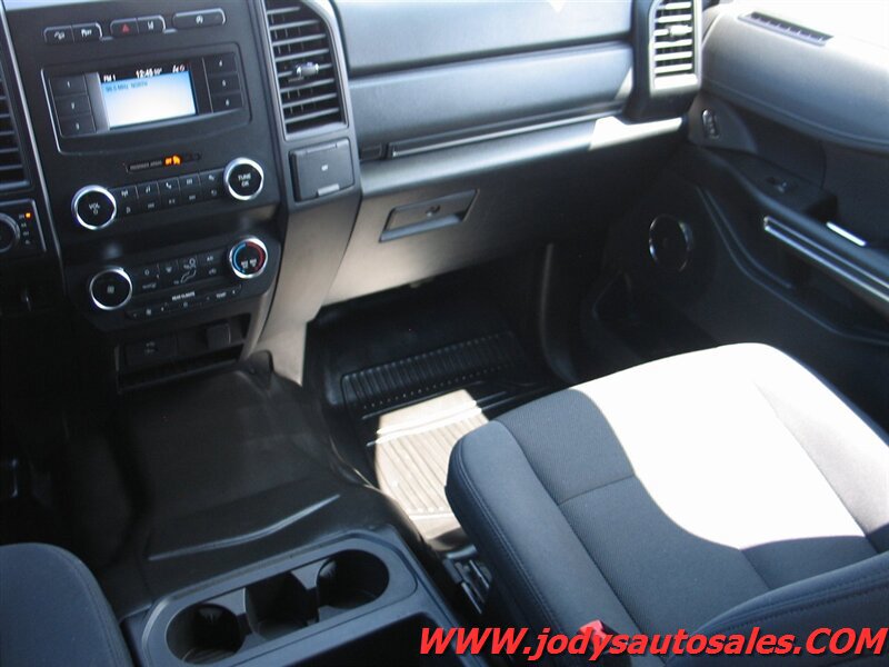 Used 2020 Ford Expedition XL AWD/4WD image 23