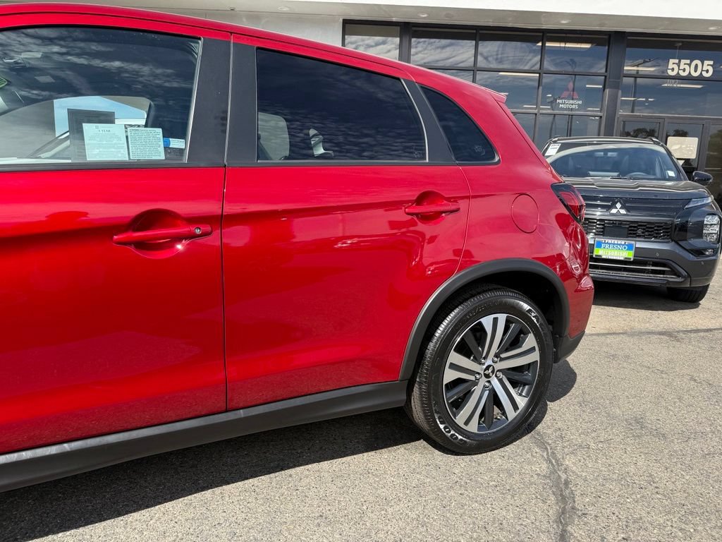 Used 2023 Mitsubishi Outlander Sport ES AWD/4WD image 6