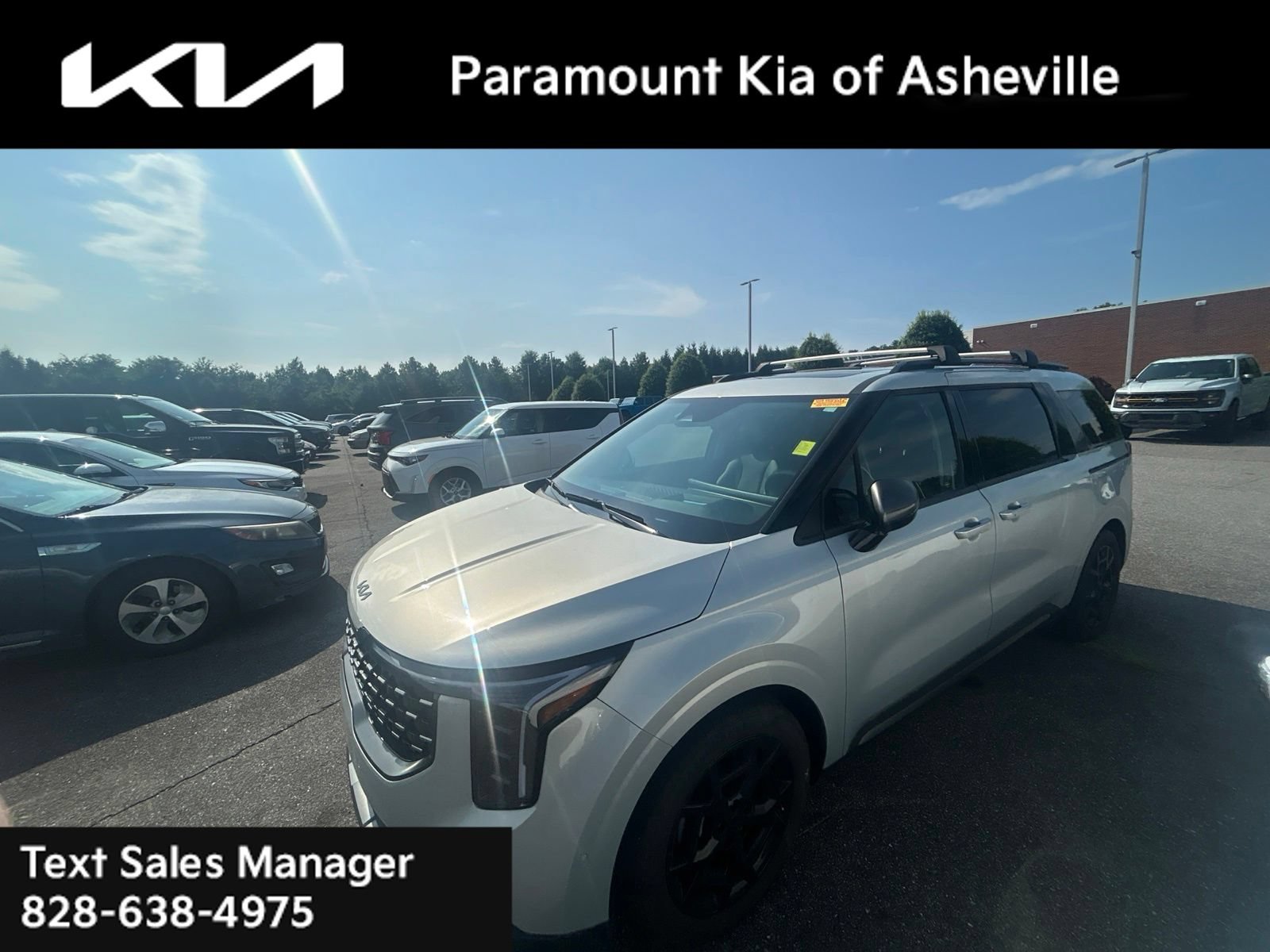 Certified 2025 Kia Carnival SX Prestige FWD image 11