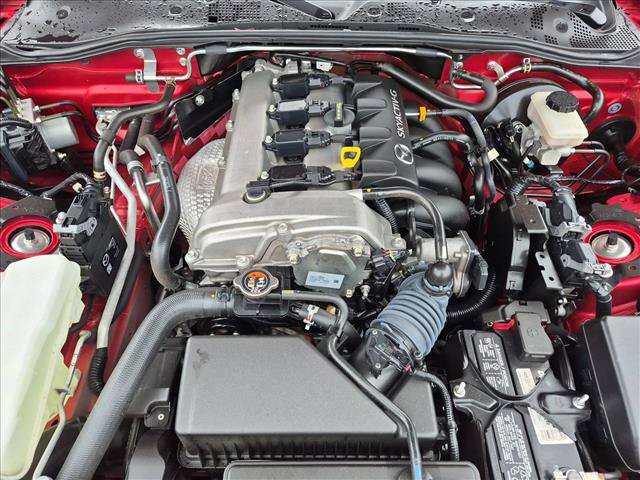 Used 2021 MAZDA MX-5 Miata RF Grand Touring RWD image 20