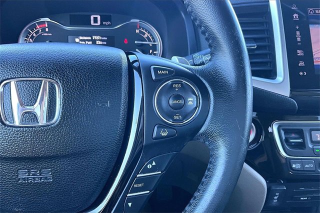 Used 2017 Honda Pilot Touring image 11