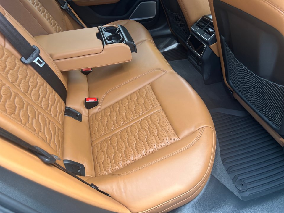 Certified 2024 Audi RS 6 performance AWD/4WD image 29