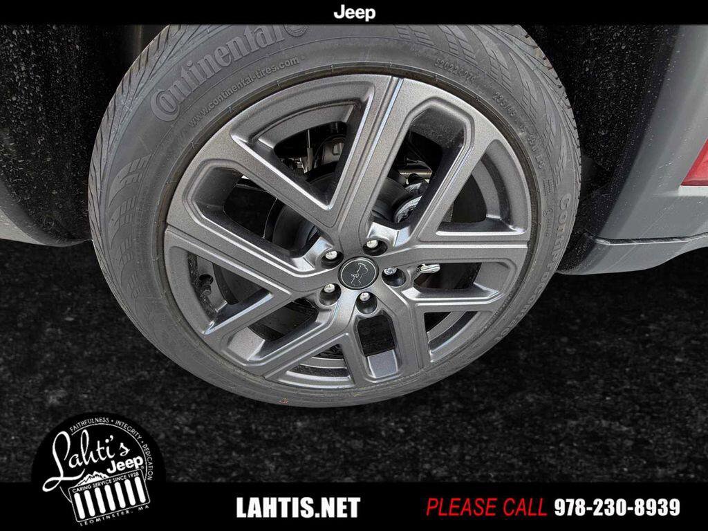 New 2026 Jeep Compass Limited image 23