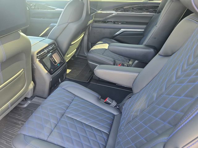 Used 2026 Cadillac Escalade IQ Sport 1 AWD/4WD image 13