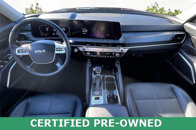 Used 2023 Kia Telluride EX w/ EX Captain's Chair Package image 15