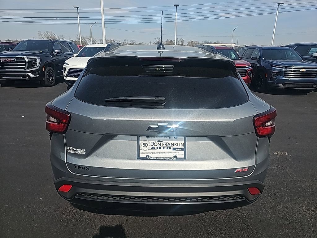 New 2026 Chevrolet Trax RS w/ Sunroof Package image 6