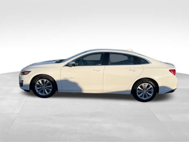 Used 2024 Chevrolet Malibu LT image 4