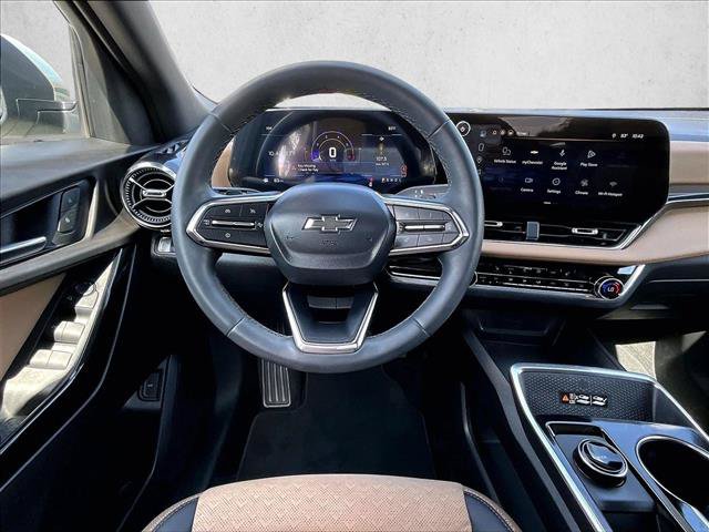 Used 2026 Chevrolet Equinox ACTIV FWD image 7