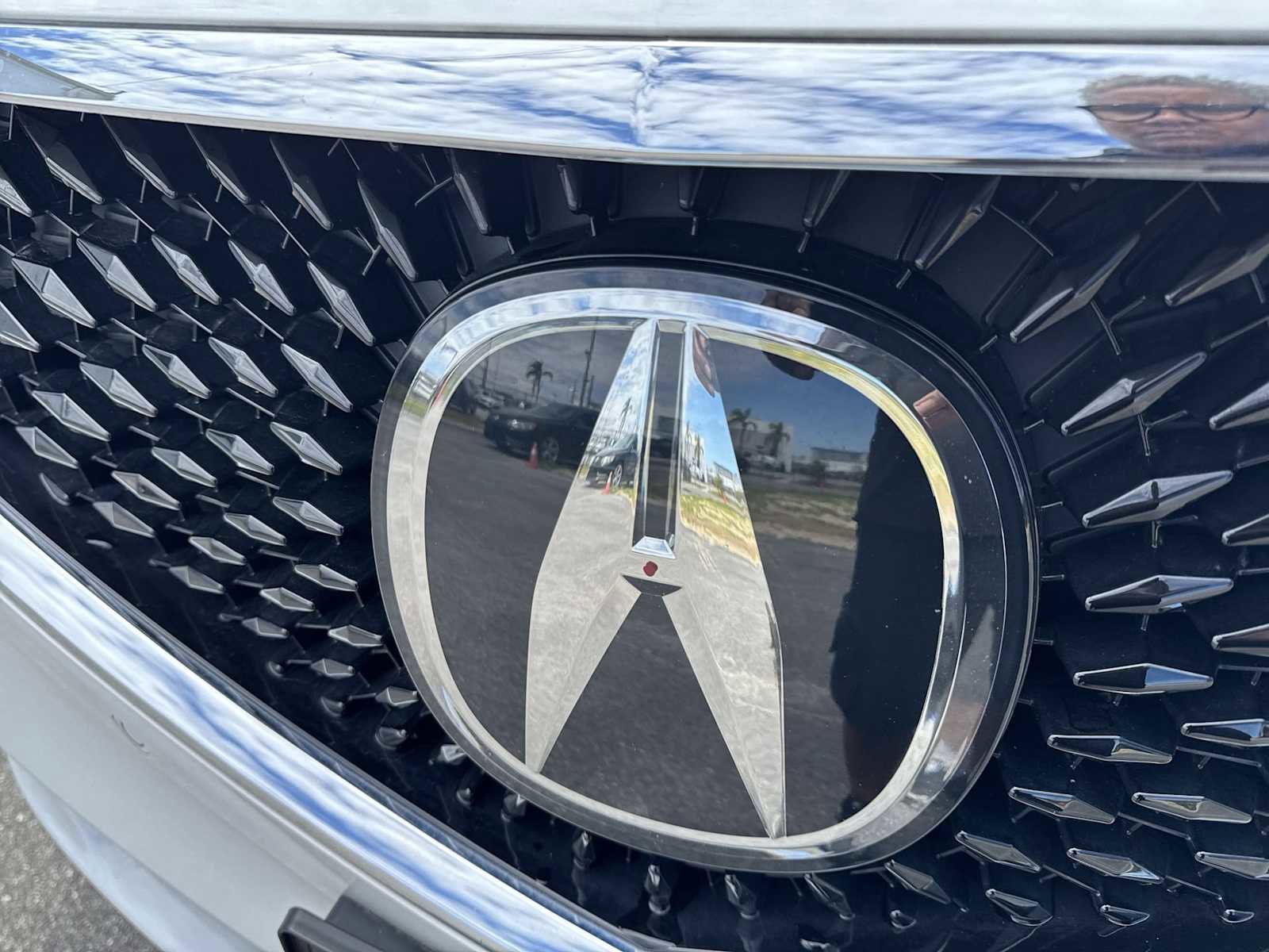 Used 2023 Acura MDX SH-AWD w/ Technology Package image 10