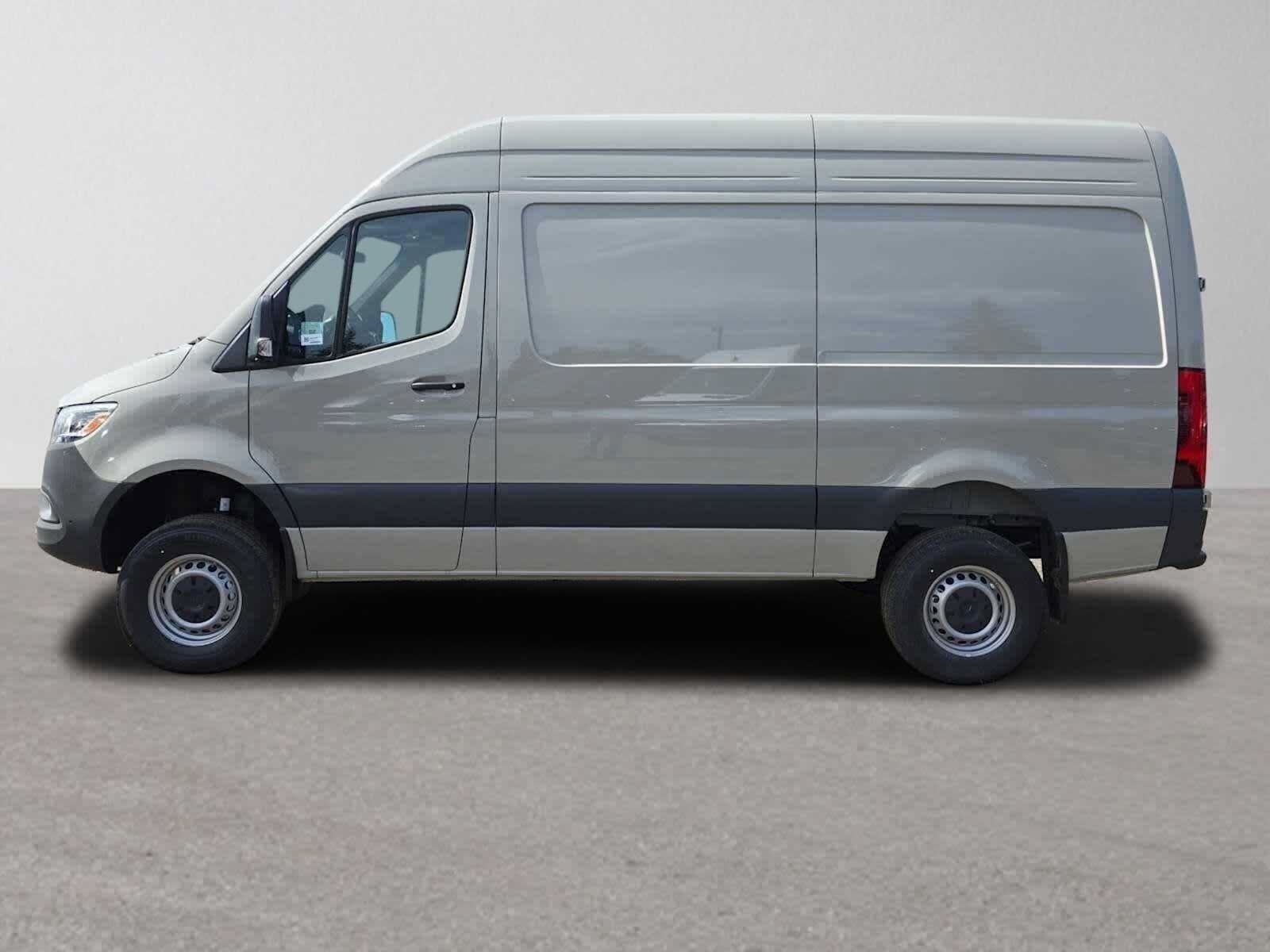Used 2026 Mercedes-Benz Sprinter 2500 image 6
