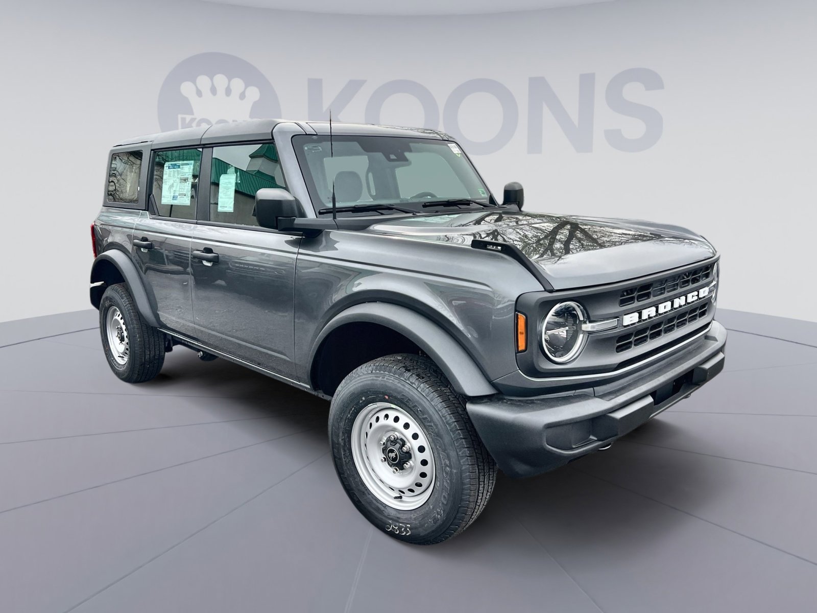 New 2025 Ford Bronco 4-Door image 10
