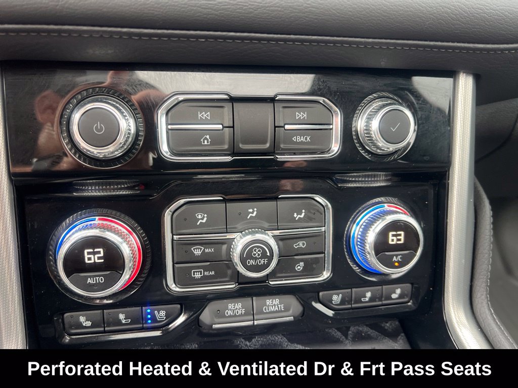 Used 2024 GMC Yukon Denali w/ Advanced Technology Package AWD/4WD image 43