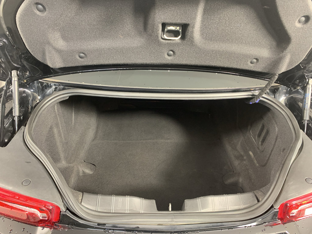 Used 2019 Chevrolet Camaro LT RWD image 30