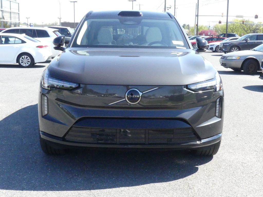 Used 2025 Volvo EX90 Ultra image 16