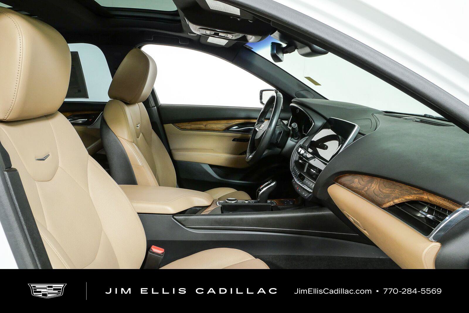 Used 2021 Cadillac CT5 Premium Luxury RWD image 24