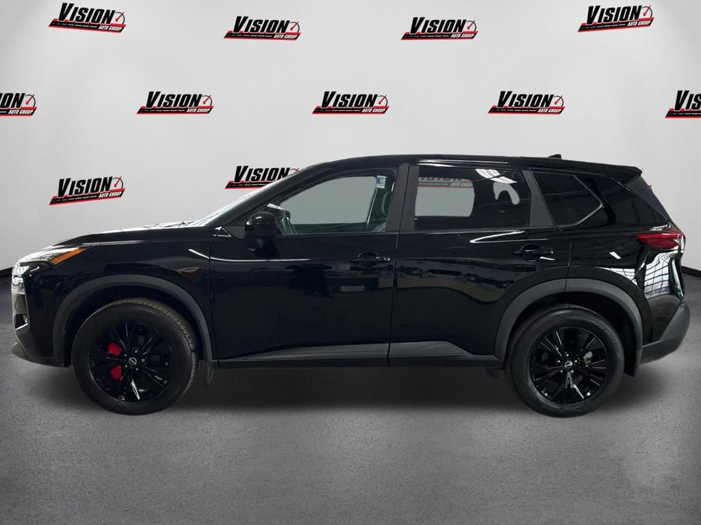 Used 2023 Nissan Rogue SV AWD/4WD image 8
