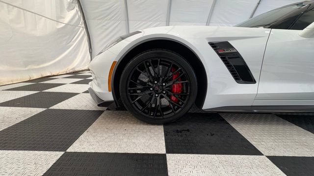 Used 2016 Chevrolet Corvette Z06 w/ 3LZ Preferred Equipment Group RWD image 10