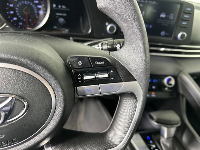 Used 2023 Hyundai Elantra SEL image 16