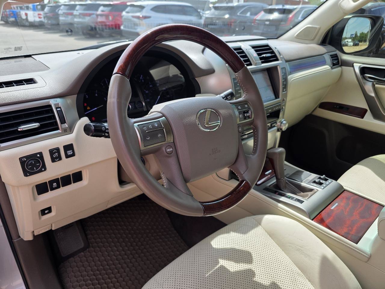 Used 2013 Lexus GX 460 w/ Comfort Plus Pkg AWD/4WD image 12