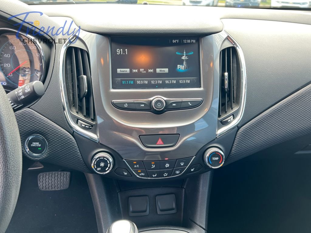 Certified 2017 Chevrolet Cruze LT w/ Convenience Package FWD image 16