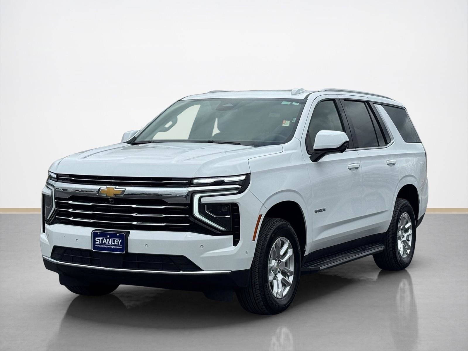 Used 2025 Chevrolet Tahoe LT image 3