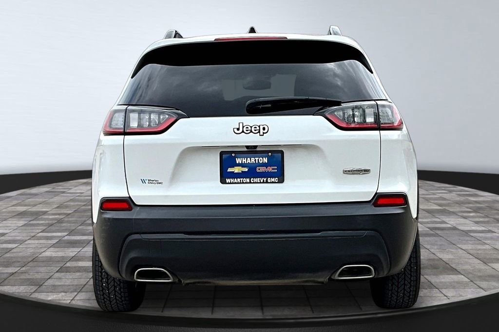 Used 2022 Jeep Cherokee Latitude Lux w/ Sun & Sound Group FWD image 6