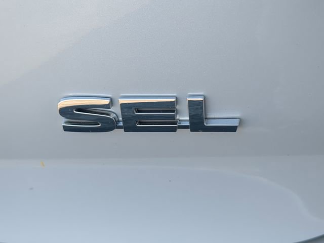 New 2026 Mitsubishi Outlander SEL FWD image 14