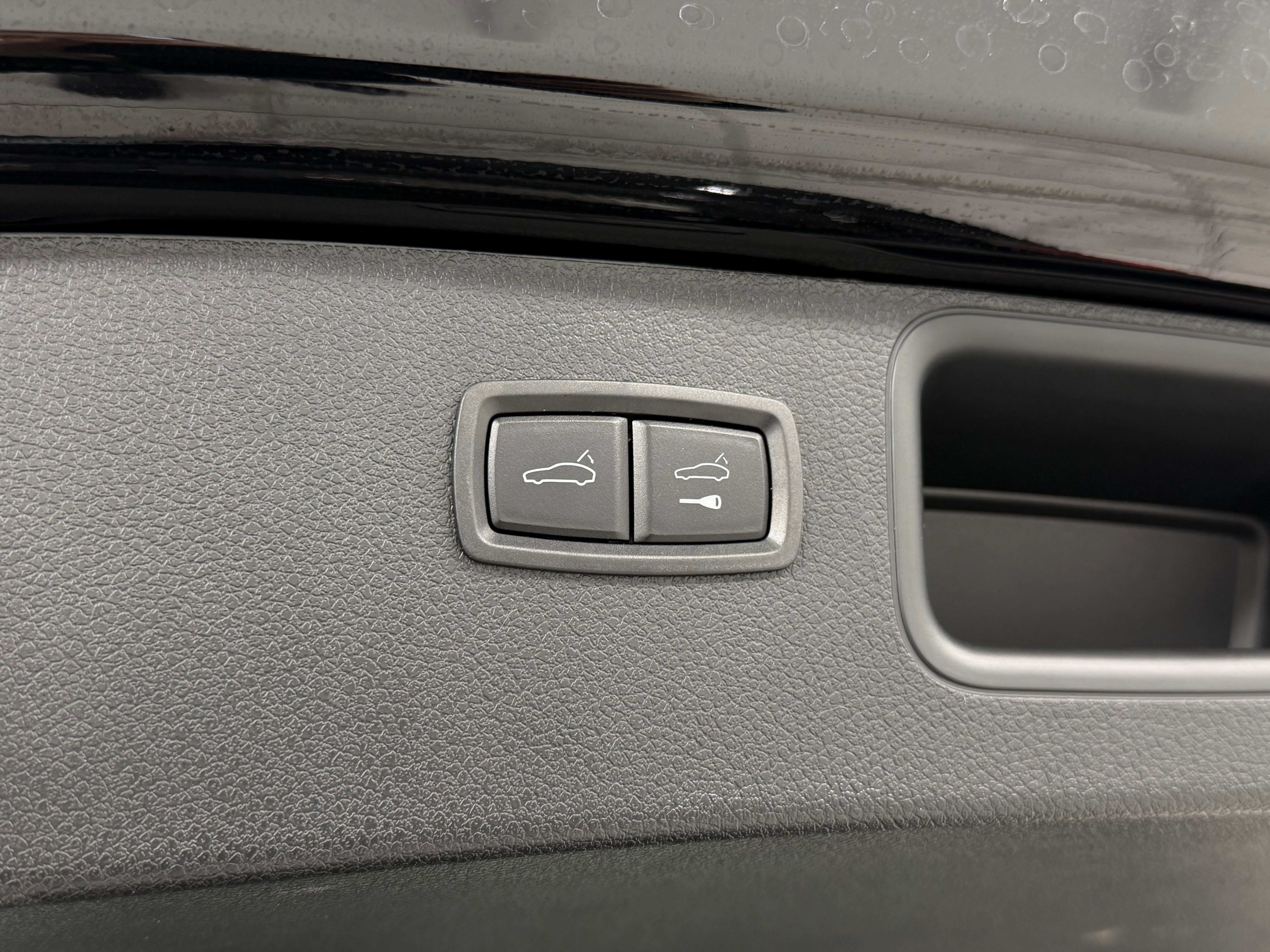 Certified 2025 Porsche Macan image 60