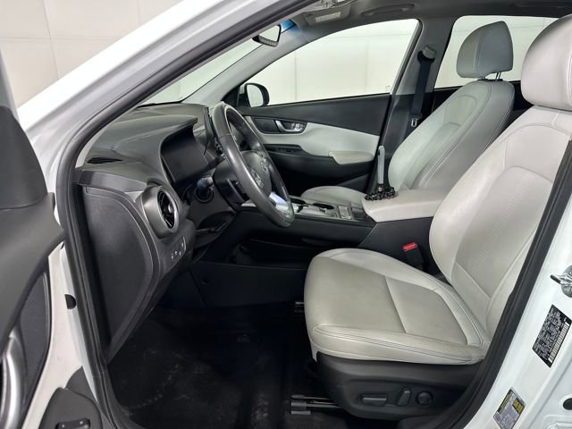 Used 2022 Hyundai Kona Limited image 11