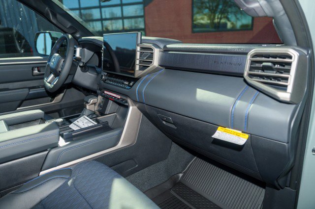 Used 2026 Toyota Sequoia Platinum image 16