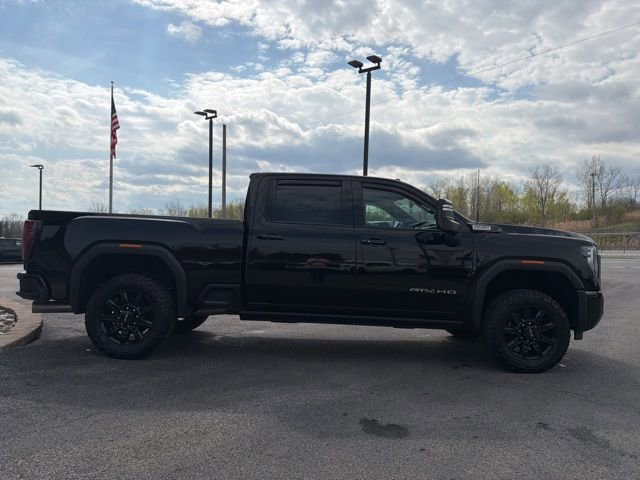 Used 2024 GMC Sierra 2500 AT4 w/ AT4 Premium Plus Package AWD/4WD image 6