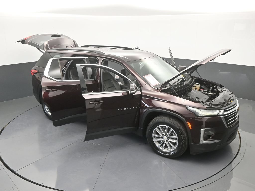 Used 2022 Chevrolet Traverse LT w/ LPO, Floor Liner Package FWD image 75
