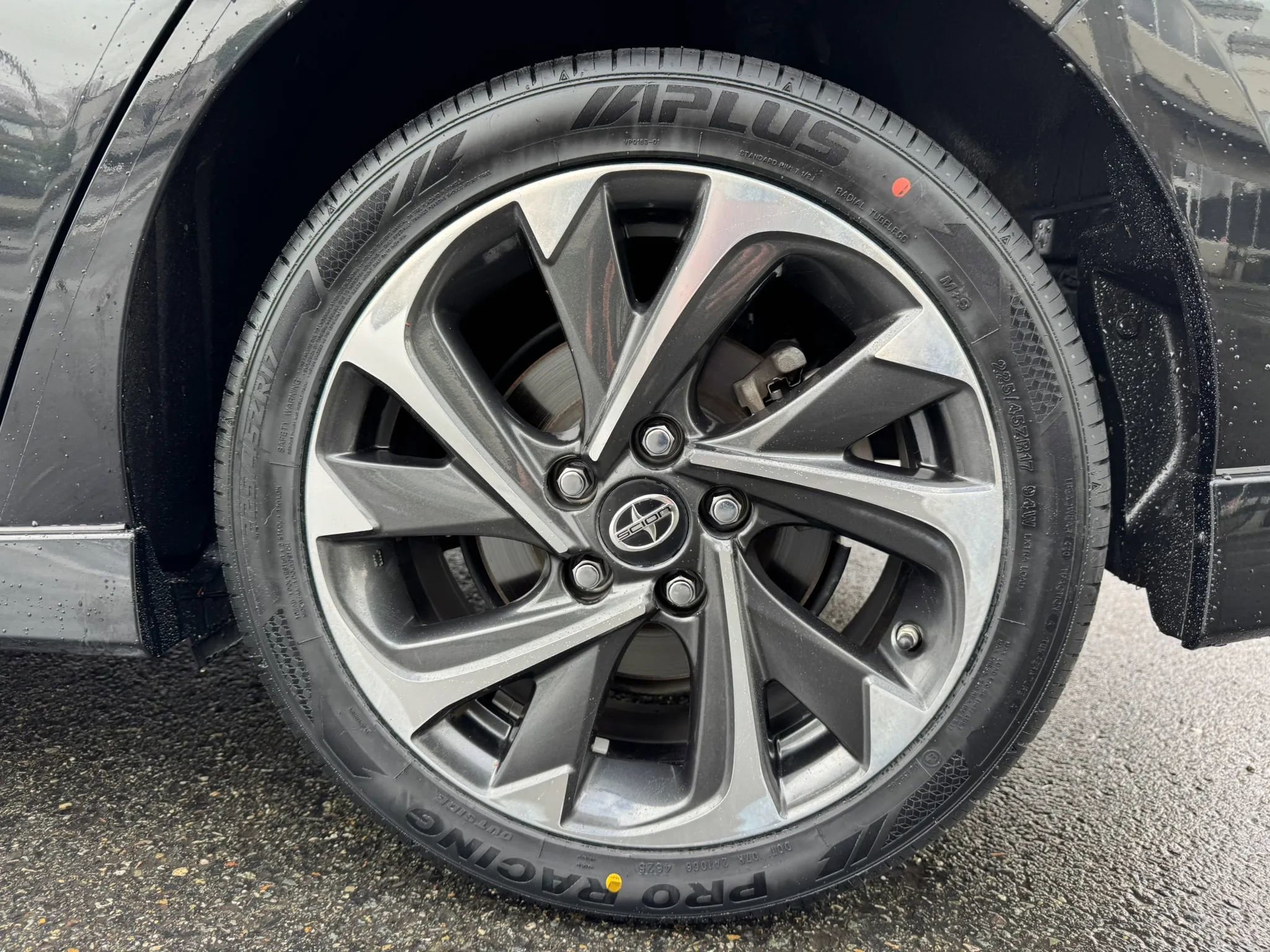 Used 2016 Scion iM Hatchback 4D image 17