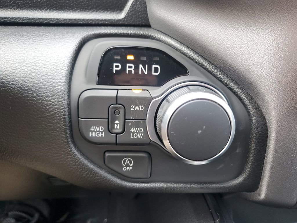 New 2026 RAM 1500 Express AWD/4WD image 23