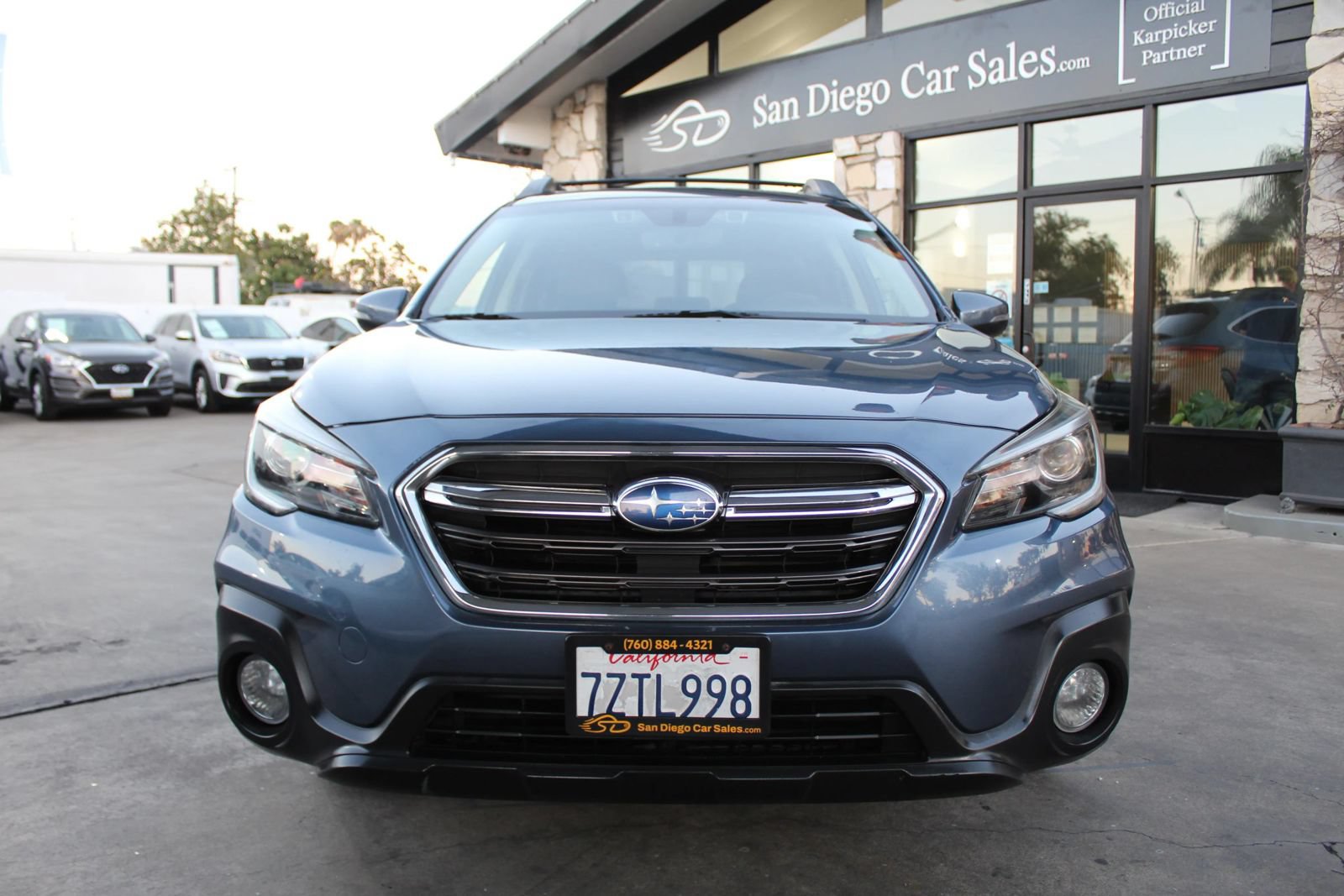 Used 2018 Subaru Outback 2.5i Limited AWD/4WD image 8