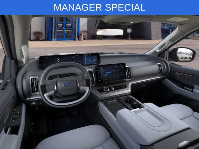 New 2025 Ford Expedition Platinum w/ Platinum Ultimate Package AWD/4WD image 9