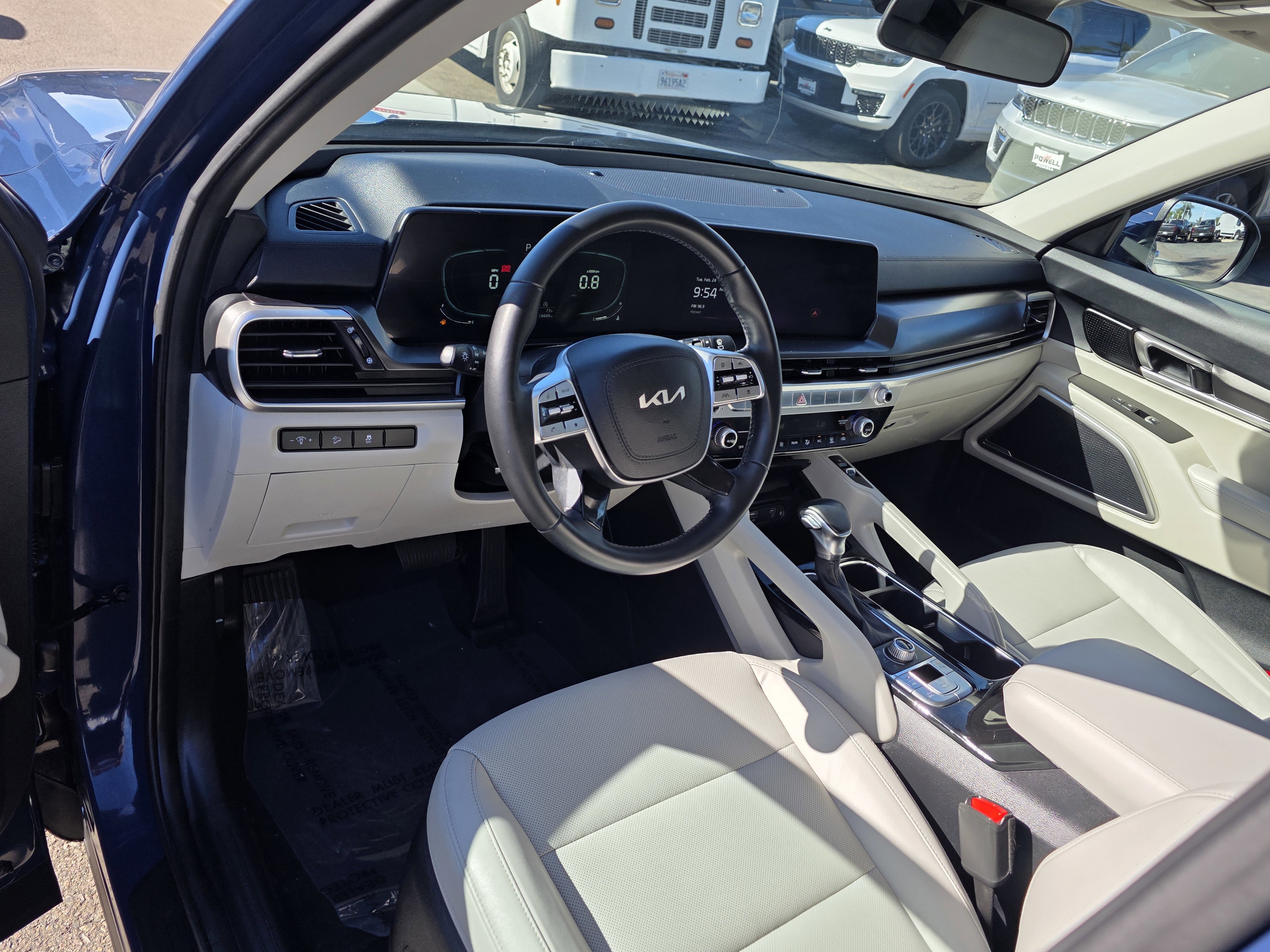 Used 2023 Kia Telluride S w/ S Sunroof Package image 10