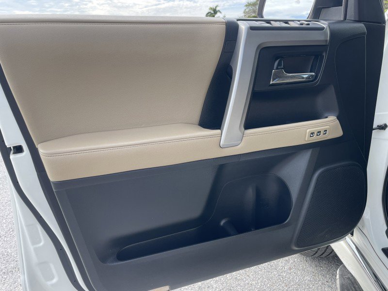 Used 2016 Toyota 4Runner Limited image 24