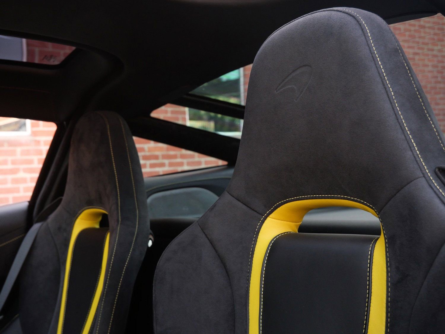 Used 2019 McLaren 720S Performance image 16