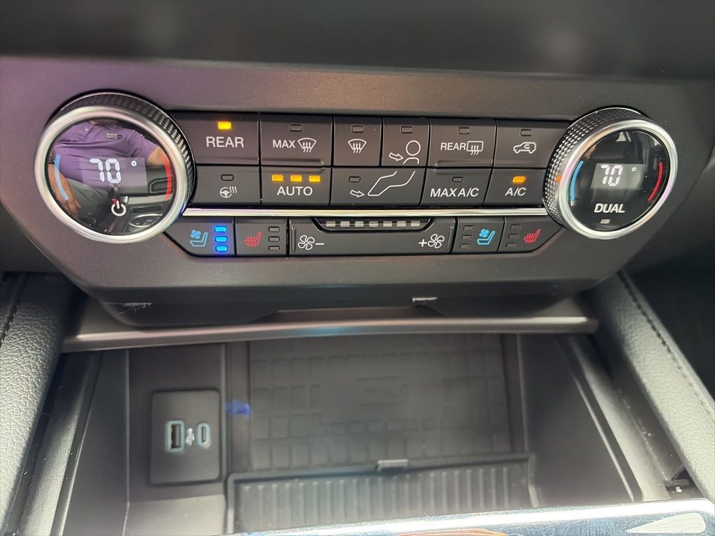 Used 2021 Ford Expedition XLT image 20