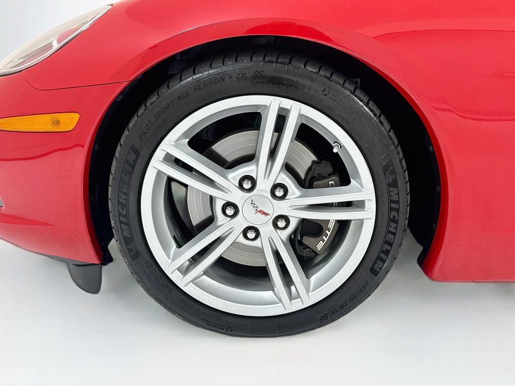 Used 2008 Chevrolet Corvette Coupe RWD image 33