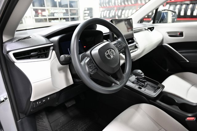 New 2026 Toyota Corolla Cross L image 20