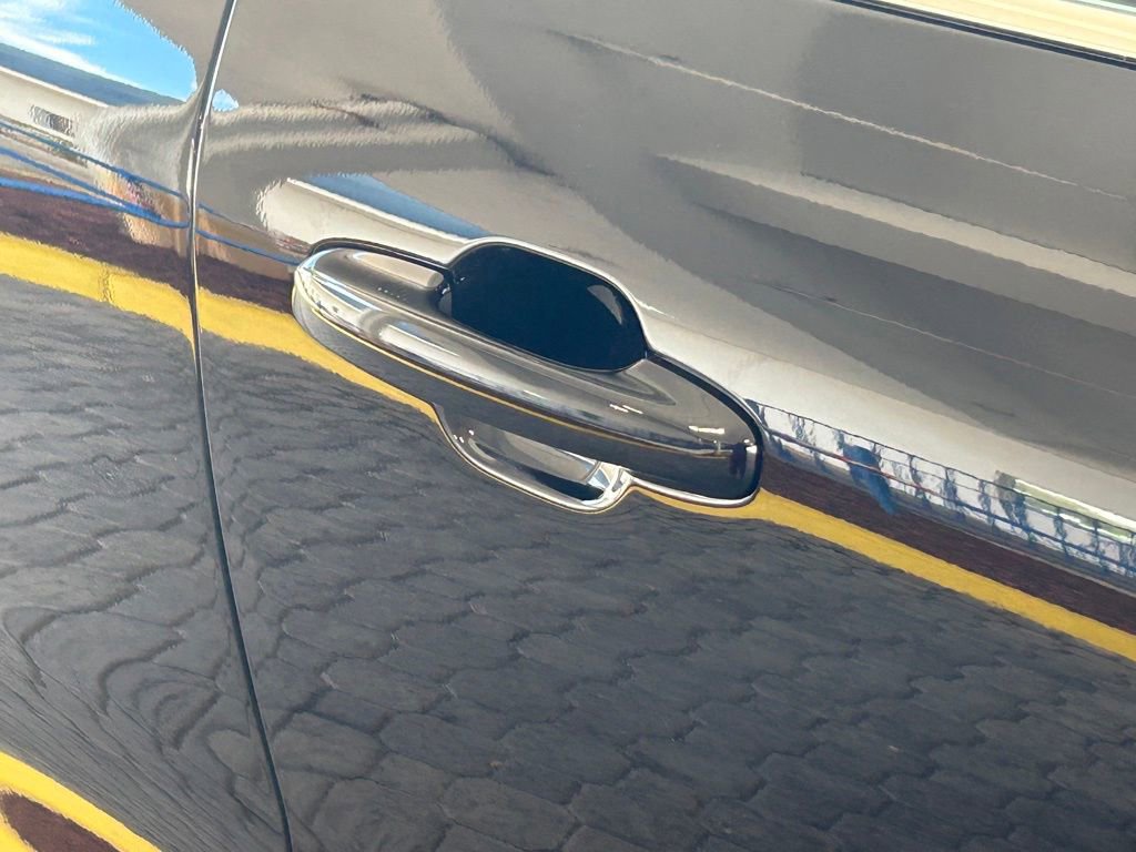 Certified 2024 Ford Escape SE w/ PHEV Premium Package image 22