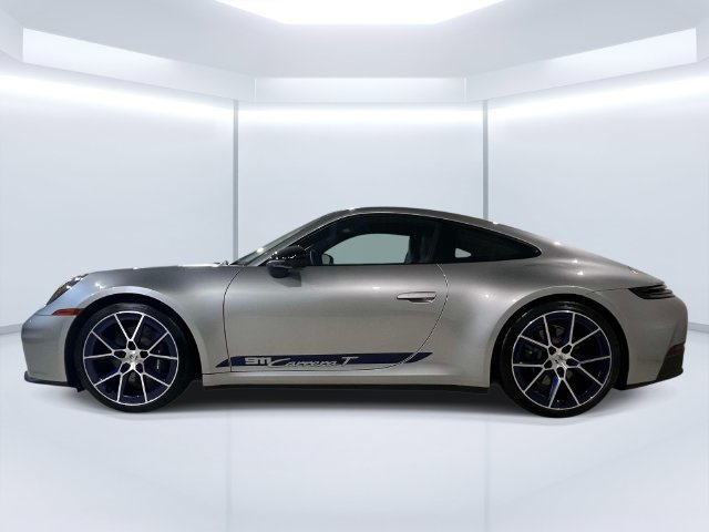 Certified 2026 Porsche 911 Carrera T RWD image 4